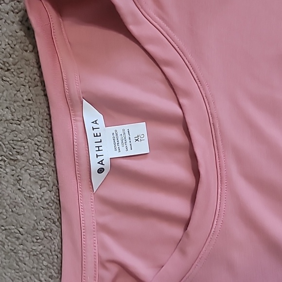 2 XL Athleta Tank Tops - Picture 2 of 4